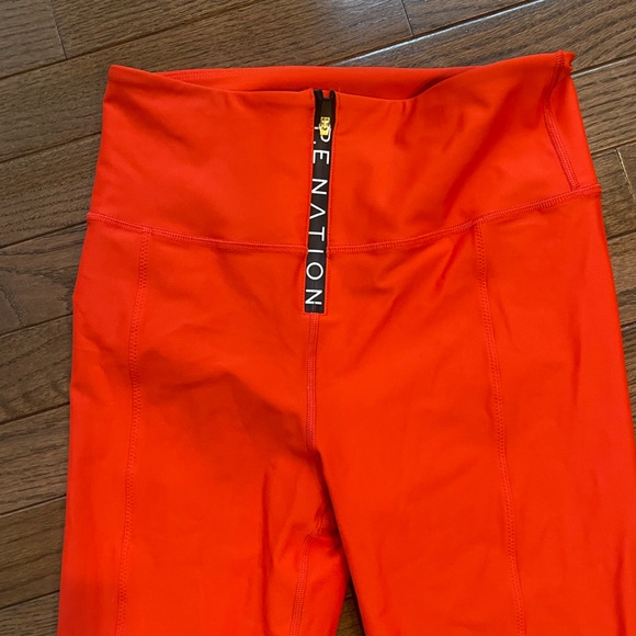 Bright red PE Nation zip front leggings size 6 - Picture 2 of 4